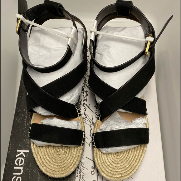 Kensie Platform Sandals - black (New) - Picture 3 of 6
